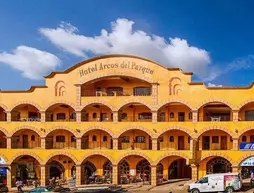 Hotel Arcos del Parque