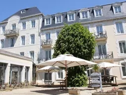 Grand Hotel De Courtoisville