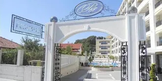 Penelopa Palace Apartments