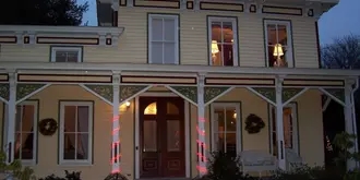 Arbor View House Bed and Breakfast