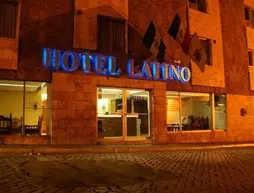 Hotel Latino