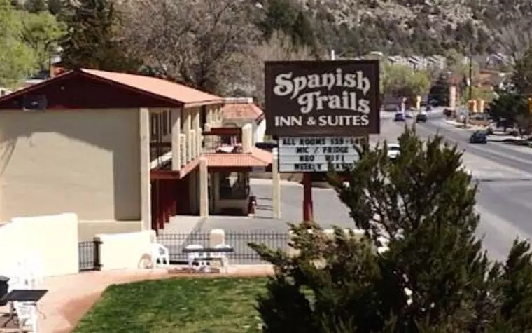 Spanish Trails Inn