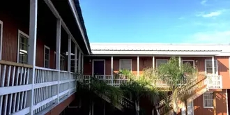 Magic Sun Tan Motel