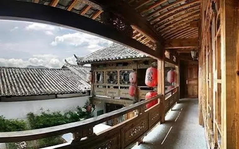 Lijiang Sifang Inn