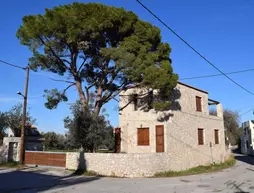 Pyrgos Country Home