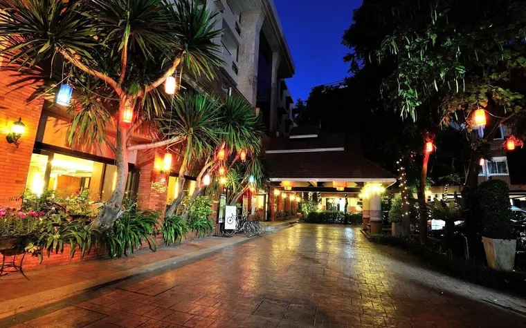 Chiangmai Gate Hotel