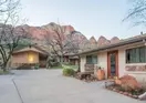 Red Rock Inn Bed and Breakfast Cottages