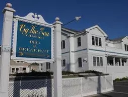 By the Sea Guests Bed & Breakfast & Suites