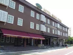 Hotel Masai Utama