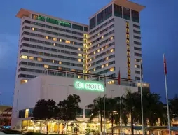 RH Hotel
