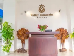 Valley Mountain Hotel
