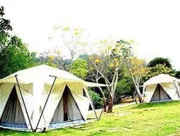 Khao Kheaw es-ta-te Camping Resort & Safari