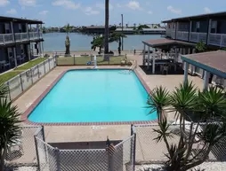 Surfside Inn Suites