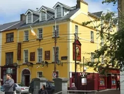 Fennessy's Hotel