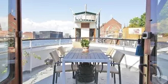 Copenhagen Houseboat