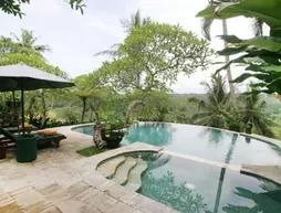Sayan Terrace Resort