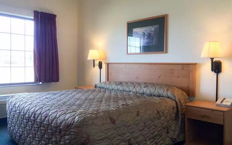 White Oak Inn and Suites