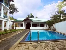 Kaya Residence