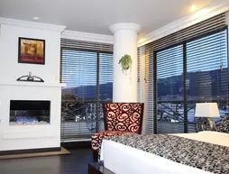 Hotel Suites 108