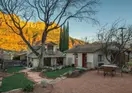 Red Rock Inn Bed and Breakfast Cottages