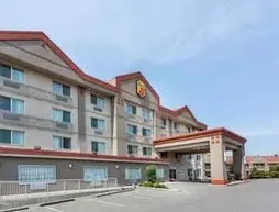Super 8 Motel - Abbotsford, BC