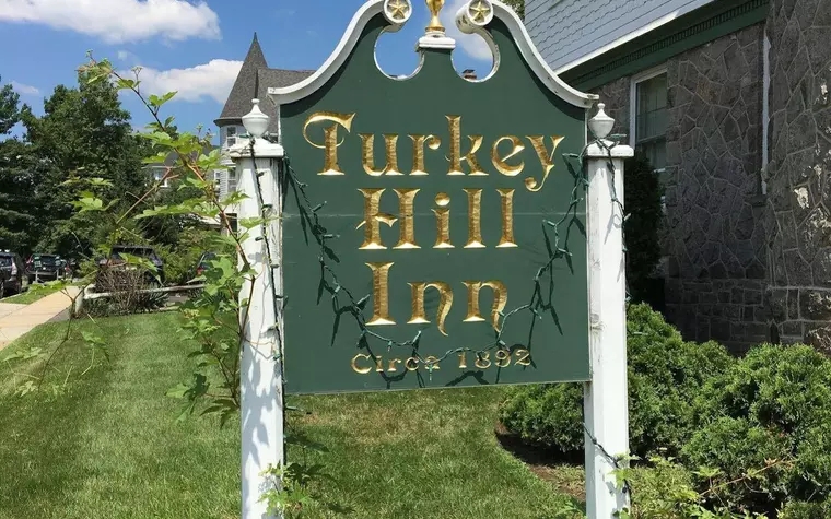 Turkey Hill Inn