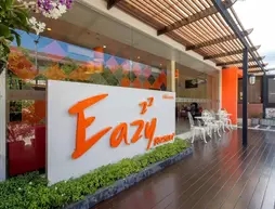 Eazy Resort