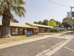 Country Roads Motor Inn Narrandera