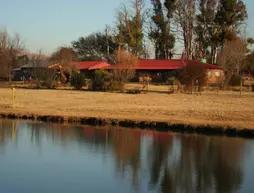 High Side Tavern and Planters Lodge