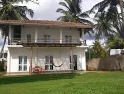 Muhudu Rella Villa