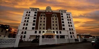 Grand Puteri Hotel