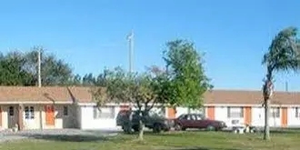 Lakmar Motel