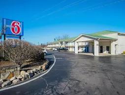 Motel 6 Monteagle TN