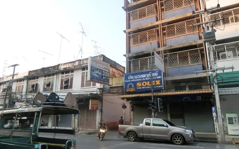 Ayutthaya Thanee Hotel