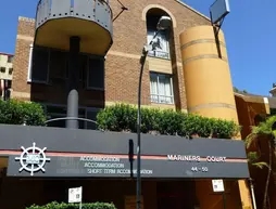 Mariners Court Hotel