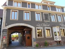 Logis Hôtel Restaurant La Charrue