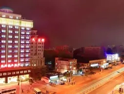 Sanya Jiulixiang Business Hotel