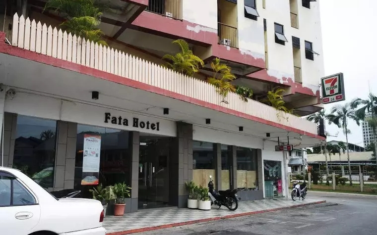 Fata Hotel