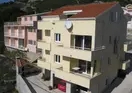 Apartments Zelic Tucepi