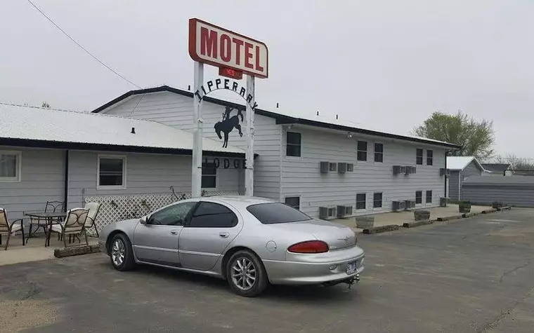 Tipperary Motel & Lodge