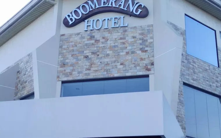 Boomerang Hotel
