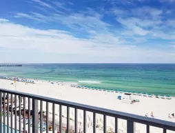 Holiday Inn Express and Suites Panama City Beach BeachFront