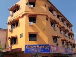 Yellow Mansion Banda Kaba