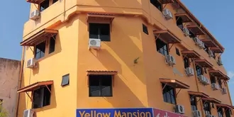 Yellow Mansion Banda Kaba