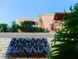 Hotel Lunata