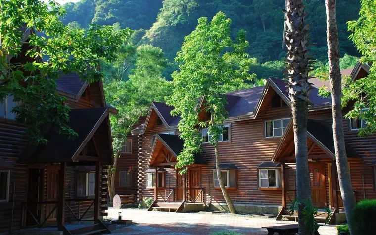 Master Bear Resort