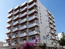Apartamentos El Moro