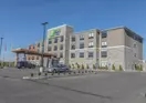 HOLIDAY INN EXPRESS & SUITES CLARION