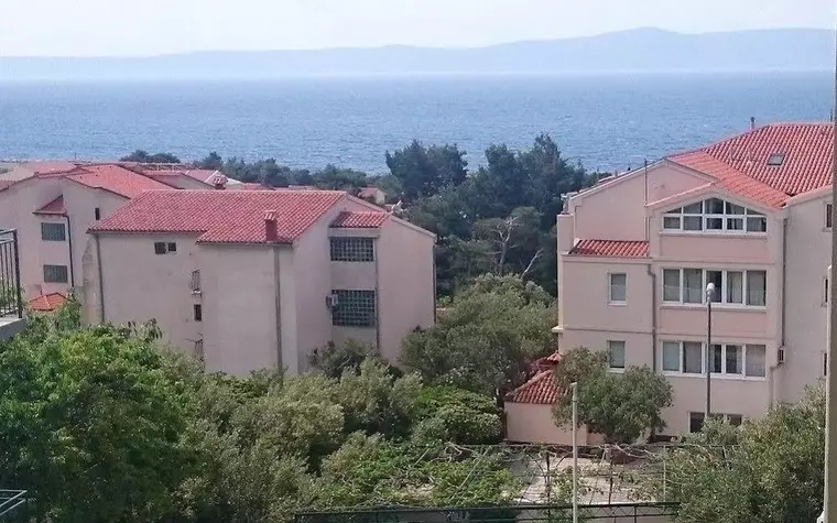 Apartments Zelic Tucepi