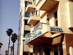 Abratel Suites Hotel